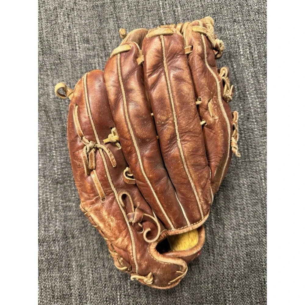 Vintage 1970s 1980s Rawlings SG59 Deep Well 10.5